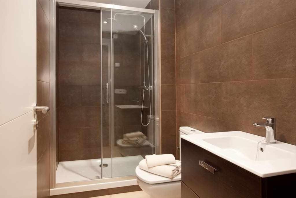 Apart Centrico Con Terraza En Gracia 巴塞罗那 外观 照片