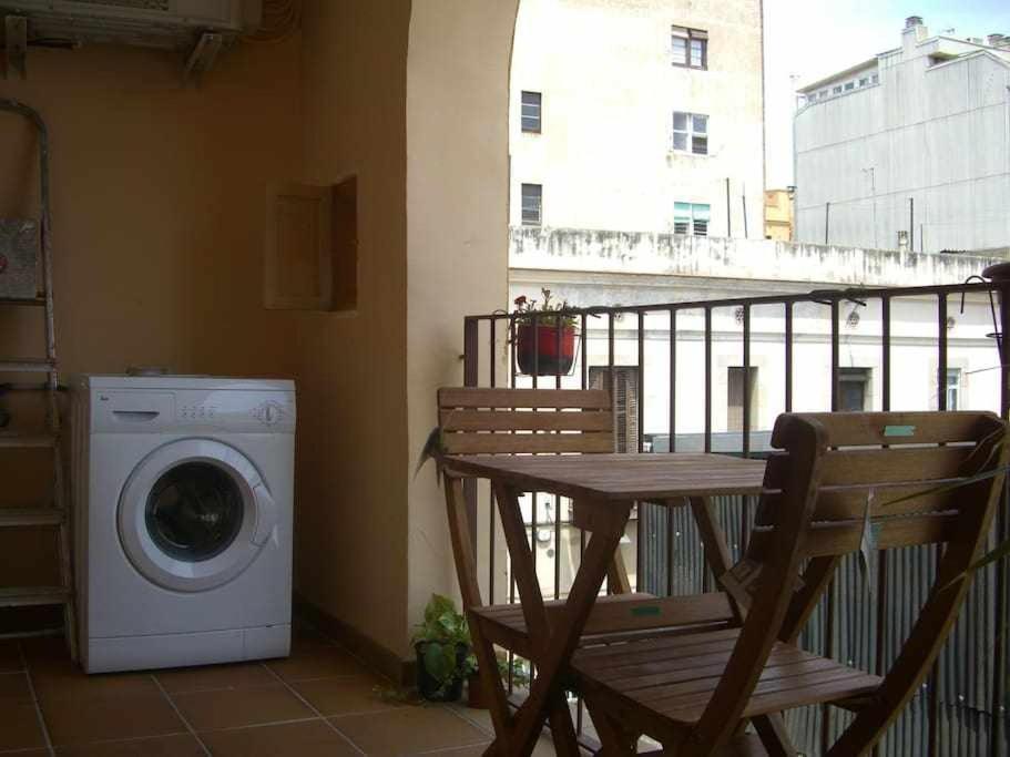 Apart Centrico Con Terraza En Gracia 巴塞罗那 外观 照片