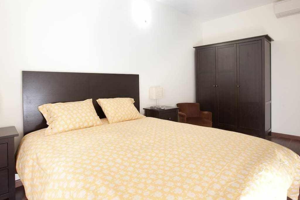 Apart Centrico Con Terraza En Gracia 巴塞罗那 外观 照片